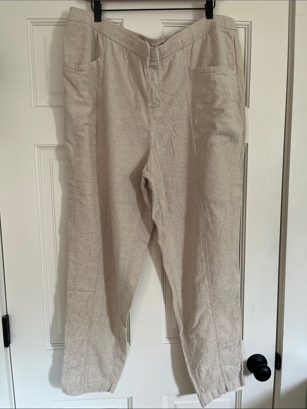 Old Navy XL Tall Lightweight Linen-Blend pants in cream/off-white